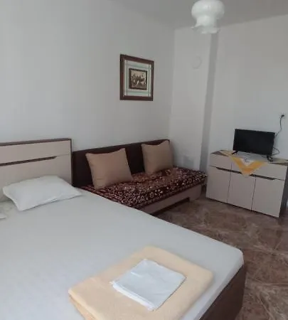 بيت شباب Casa Branca